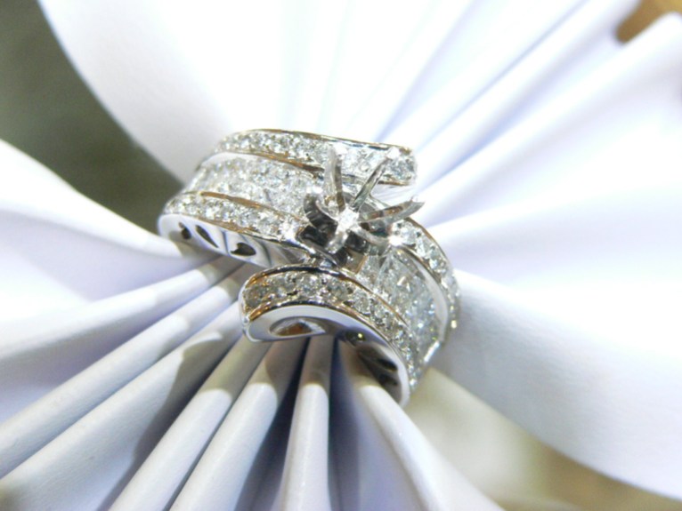 #michigan-engagement-ring-setting